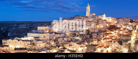 Sasso Barisano und Dom, UNESCO, Matera, Basilicata, Apulien, Italien Stockfoto