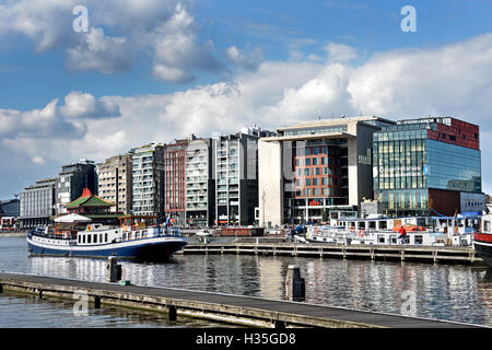 Oosterdok Oosterdokskade Konservatorium Bibliothek Hilton Hotel chinesischen Restaurant Sea Palace Amsterdam Niederlande Stockfoto