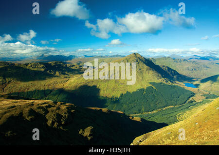 Beinn eine Lochain von Ben Donich, den Arrochar Alpen, Loch Lomond & der Trossachs National Park Stockfoto