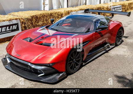 2015 Aston Martin Vulcan auf der 2016 Goodwood Festival of Speed, Sussex, UK Stockfoto