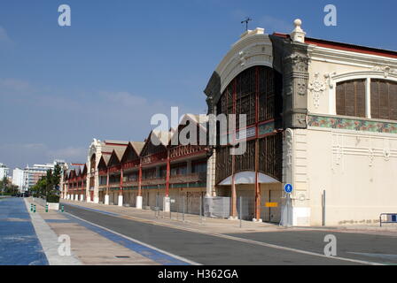 Moderne Lagerhallen oder Tinglados, Valencia, Spanien Stockfoto