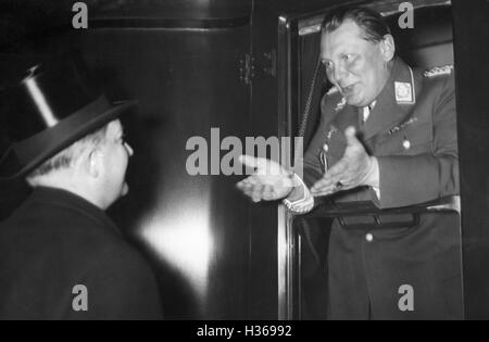 Josef Lipski im Gespräch mit Hermann Goering, 1935 Stockfoto