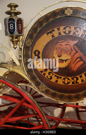 Historische Schlauchaufroller Anzeige in New York City Fire Museum. New York City. New York. USA Stockfoto