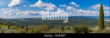 Panoramablick auf Val d ' Orcia von Montalcino, Toskana, Italien Stockfoto