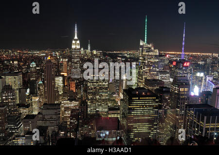 Luftbild von der "Top of the World" Aussichtsplattform auf dem Empire State Building & Innenstadt von Manhattan, New York. Stockfoto