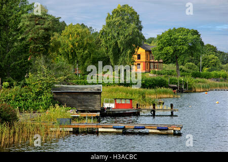 Kurzen Stopp, um Kungshattan während einer täglichen Kreuzfahrt zum Drottningholm Palace und Mälarsee aus Stockholm, Schweden. Stockfoto