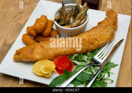 Der Bienenstock, ein Wirtshaus in Henleaze, Bristol, UK. Stockfoto