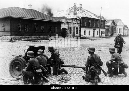 Deutsche Pak-Geschütz an der Ostfront, 1941 Stockfoto