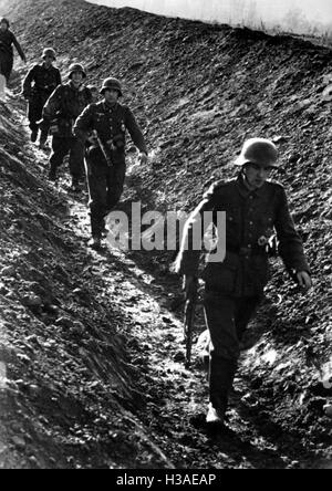 Deutsche Soldaten in Courland Brückenkopf, 1944 Stockfoto