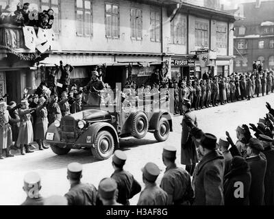 Deutsche Truppen marschieren in Memel, 1939 Stockfoto