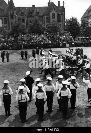 Am Ende der Kieler Marine-Volkswoche (Naval Folk Woche in Kiel), 1935 Stockfoto