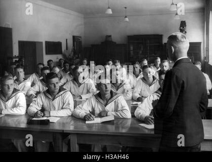 Unterricht an der Intelligenz Marineschule Muerwik, 1935 Stockfoto