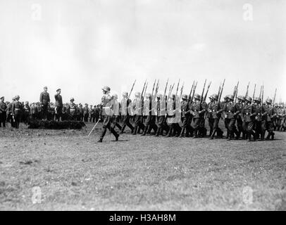 "Übergabe der Fahnen zum '' Horst Wessel Geschwader '' in Dortmund, 1936" Stockfoto