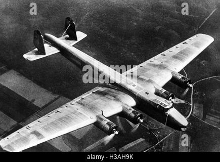 Prototyp eines weiträumigen Streik Bombers von der Firma Dornier im Flug, 1937 Stockfoto