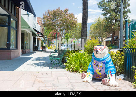 Los Angeles, USA - 6. Juli 2014: ein Blick nach unten S Myrtle Ave in Monrovia, Los Angeles, USA Stockfoto