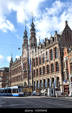 Magna Plaza Einkaufszentrum Amsterdam Niederlande (Nieuwezijds Voorburgwal) Stockfoto