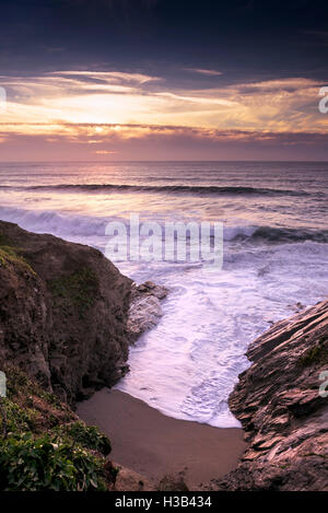 Abendlicht am kleinen Fistral in Newquay; Cornwall. Stockfoto