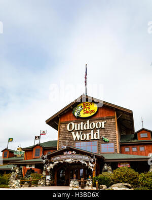 Der Bass Pro Shops Shop in Manteca, Kalifornien Stockfoto