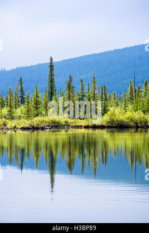 Vermillion See Reflexionen Stockfoto