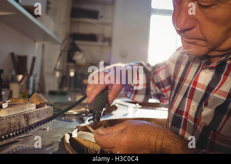 Hand-Stück Automaten Goldschmied Stockfoto