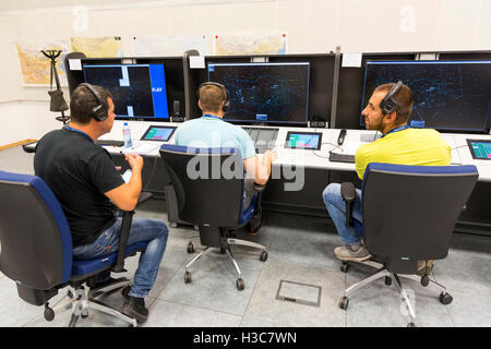 Sofia, Bulgarien - 12. September 2016: Fluglotse Flüge während eines Arbeitstages im Bullgaria Air Tra leitet Stockfoto