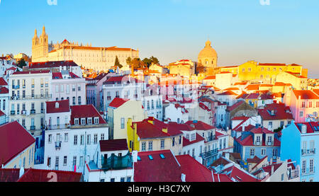 Bunte Alfama Viertel - Altstadt von Lissabon. Portugal Stockfoto