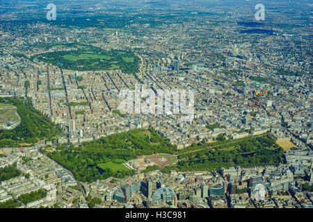 Luftaufnahme des BuckingHam Palace, St. James Park, Westminster, Covent Garden, Soho, Fitzrovia, Mayfair, Holborn, London, Uni Stockfoto