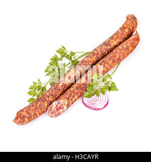 Salami, geräucherte Wurst auf weißem Hintergrund Stockfoto