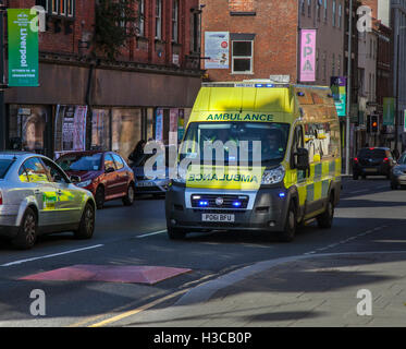 Rettungswagen, Liverpool, Merseyside, UK Stockfoto