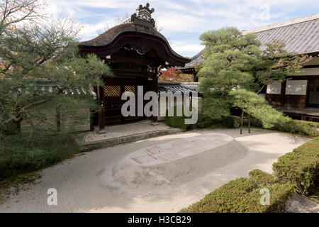 Kyoto, Japan - 11. November 2015: Eikan-Do Zenrin-Ji ist der Kopf Tempel für den Seizan-Zweig von Japan, Kyoto, Japan. Stockfoto