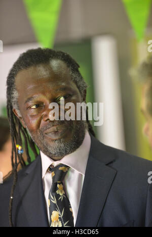 Guest Speaker Levi Roots bei einem machen wir Business Messe in Hastings. England. UK Stockfoto