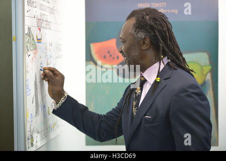 Guest Speaker Levi Roots bei einem machen wir Business Messe in Hastings. England. UK Stockfoto