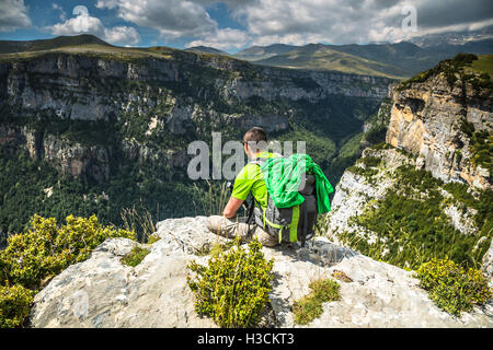 Pyrenäen-Landschaft - Anisclo Canyon im Sommer. Huesca, Spanien Stockfoto