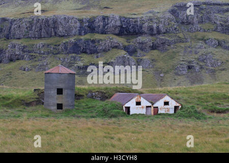 Bauernhof Gebäude Südost-Island Stockfoto