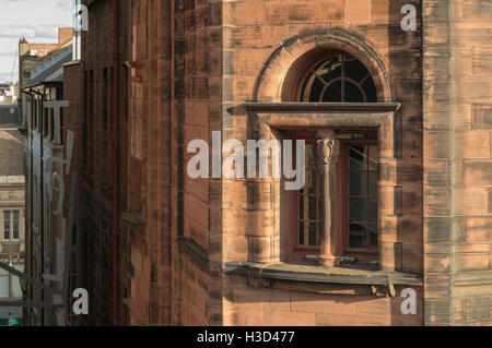 Fensterdetail, Glasgow Herald-Gebäude, entworfen von Charles Rennie Mackintosh, jetzt The Lighthouse, Glasgow, Schottland, UK, Stockfoto