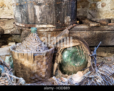 Ländliche Weinanbau in Italien - Erbe nun zunehmend aufgegeben. Stockfoto