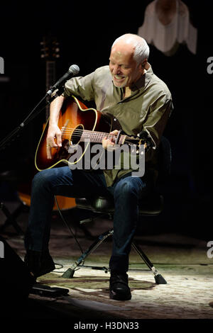 Fort Lauerdale, Florida, USA. 5. Oktober 2016. Peter Frampton führt auf das Parker-Schauspielhaus am 5. Oktober 2016 in Fort Lauderdale Florida. Bildnachweis: MediaPunch Inc/Alamy Live-Nachrichten Stockfoto