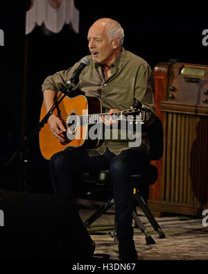 Fort Lauerdale, Florida, USA. 5. Oktober 2016. Peter Frampton führt auf das Parker-Schauspielhaus am 5. Oktober 2016 in Fort Lauderdale Florida. Bildnachweis: MediaPunch Inc/Alamy Live-Nachrichten Stockfoto