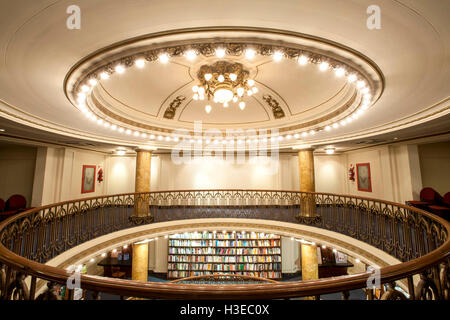 Interieur, El Ateneo Grand Splendid Buchhandlung (ehemalige Theater), Buenos Aires, Argentinien Stockfoto