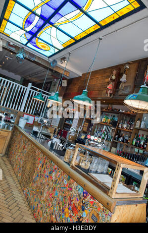 Gallimaufrey, eine irische Bar/Themenrestaurant in Gloucester Road, Bristol, UK Stockfoto