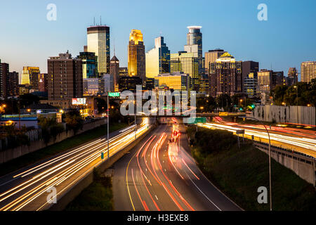 Die Skyline der Innenstadt Minneapolis Stockfoto