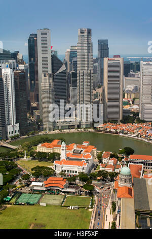 Singapur, Padang und Geschäftsviertel, erhöhten Blick von Swissotel Equinox Restaurant Stockfoto