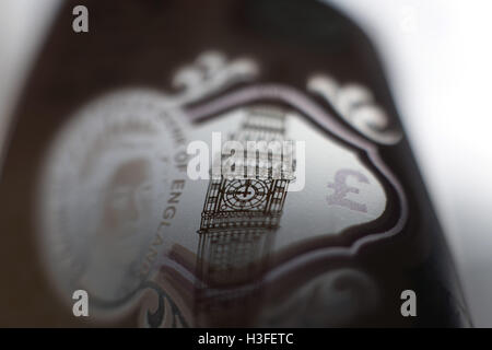 Nahaufnahme Detail einer neuen Polymer fünf-Pfund-Note, in London. PRESSEVERBAND Foto. Bild Datum: Donnerstag, 6. Oktober 2016. Bildnachweis sollte lauten: Yui Mok/PA Wire Stockfoto