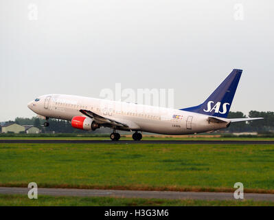 LN-RPR SAS Scandinavian Airlines Boeing 737-883 - Cn 30468 Start vom Schiphol pic2 Stockfoto