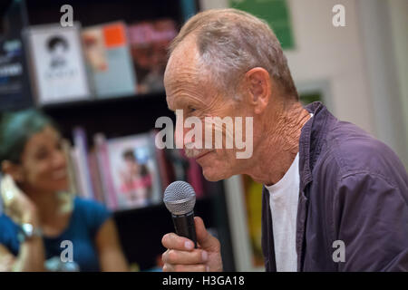 Italienischer Schriftsteller, Übersetzer und Dichter Erri De Luca besucht die Präsentation seines Buches "La Natura Esposta" am 3. Oktober 2016 ich Stockfoto