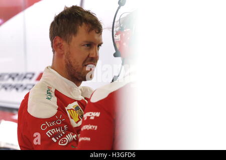 Suzuka, Japan. 8. Oktober 2016. Sebastian Vettel (GER) F1: Japanische Formel 1 Grand Prix in Suzuka Circuit in Suzuka, Japan. Bildnachweis: Sho Tamura/AFLO SPORT/Alamy Live-Nachrichten Stockfoto