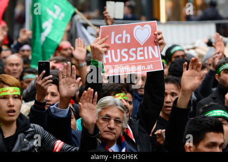 Wien, Österreich. 8. Oktober 2016. Imaam Hussain Tag 2016 in Wien. Demonstration für die Shia Heilung Imam Hussein, al-Husain ibn Alī. Bildnachweis: Franz Perc/Alamy Live-Nachrichten Stockfoto