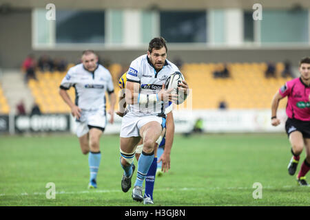 Parma, Italien. 8. Oktober 2016. Sean Lamont läuft zu versuchen-Linie in der Partie gegen Zebre in Guinness Pro 12 Credit: Massimiliano Carnabuci/Alamy Live News Stockfoto