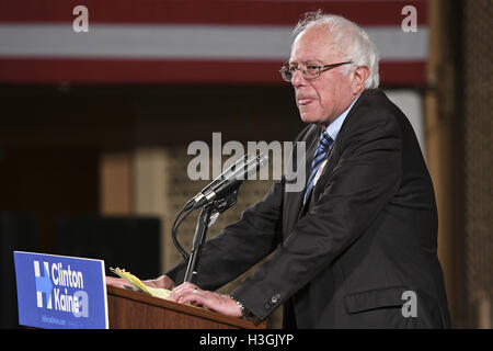 Philadelphia, Pennsylvania, USA. 20. August 2016. Senator BERNIE SANDERS stampft für Hillary Clinton bei einer Kampagne Veranstaltung in Philadelphia PA © Ricky Fitchett/ZUMA Draht/Alamy Live News Stockfoto