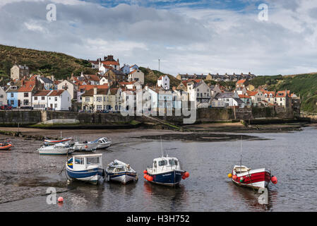 Staithes Hafen an der Küste von North Yorkshire Stockfoto